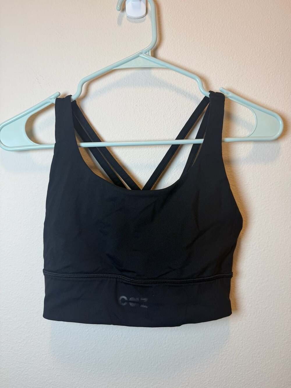 Lululemon Energy Bra Long Line Size 6 Black Strappy Sports Bra
